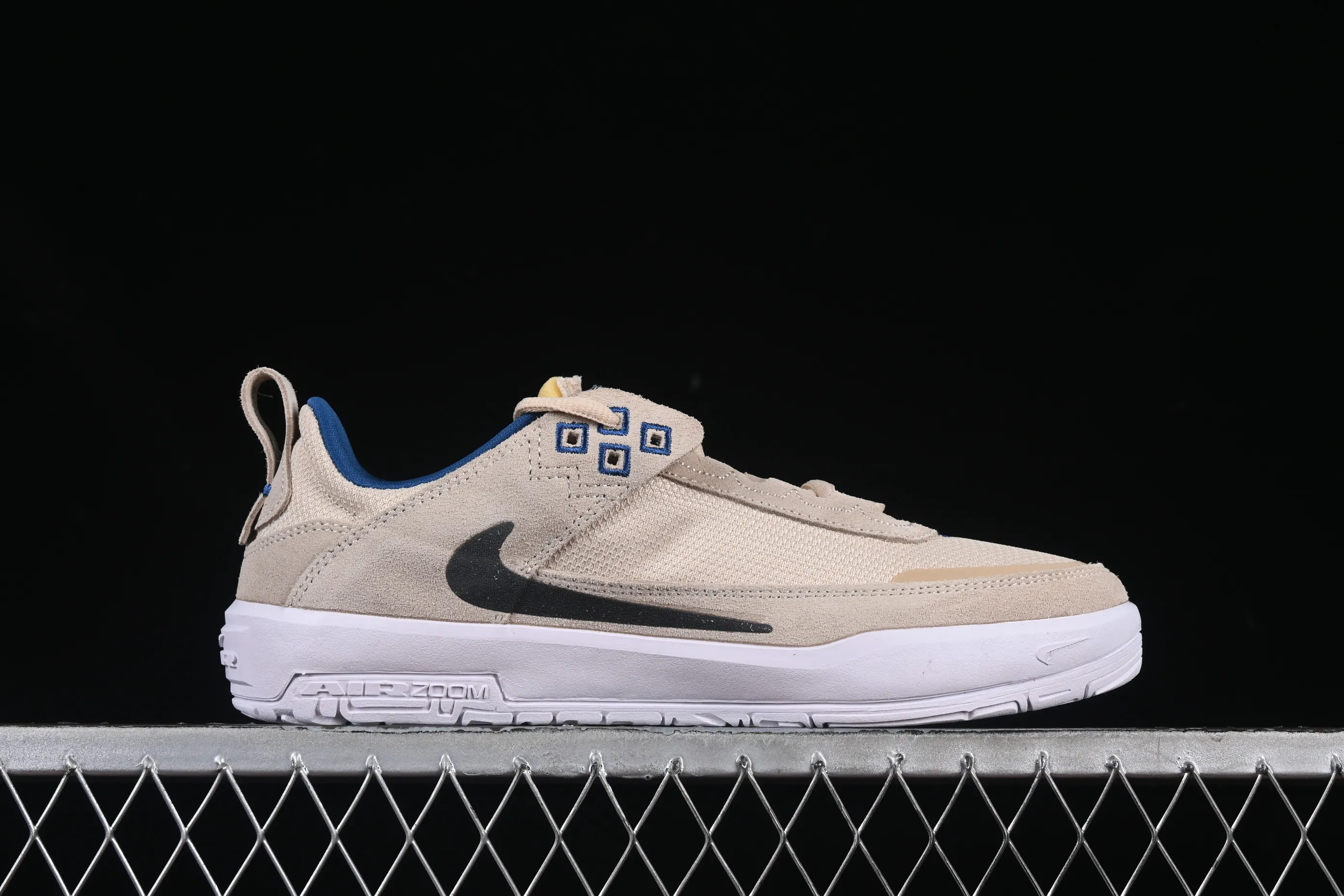 All categories Nk SB Dunk series Nk SB Dunk Low low-top sneakers Nk SB Day One Nike low-top casual sneakers FN4210-100